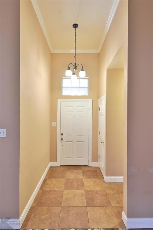 7310 Silver Spur Ln, Abilene, TX 79606 - photo 4