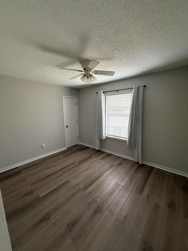 unlisted-address, Mount Pleasant, SC 29466 - photo 7