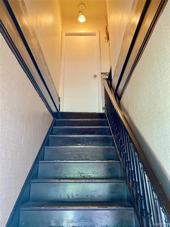 160 W 4th St, Imlay City, MI 48444 - photo 7