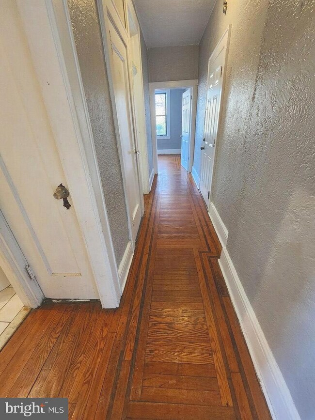 328 N 12th St unit 1, Newark, NJ 07107 - photo 2