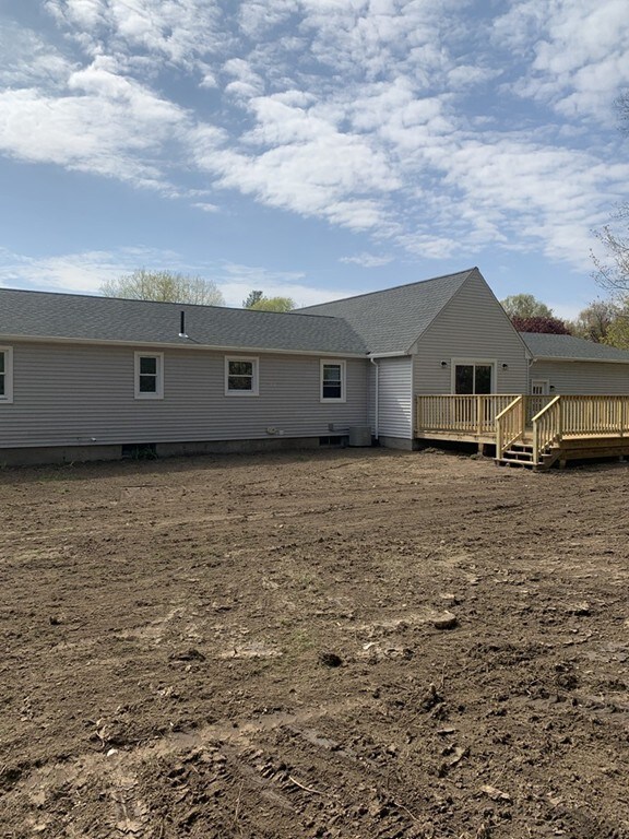 22 Salli Cir, Ludlow, MA 01056 - photo 4