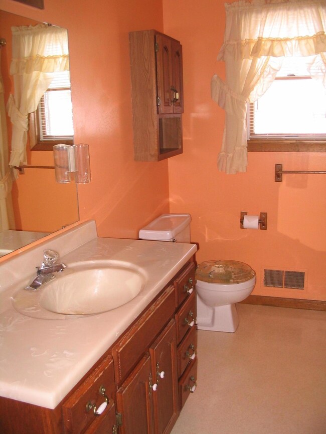 Main Bath