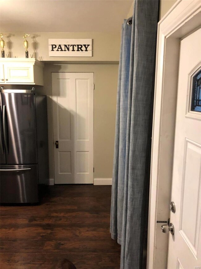 501 N Dewey St, Freeburg, IL 62243 - photo 7