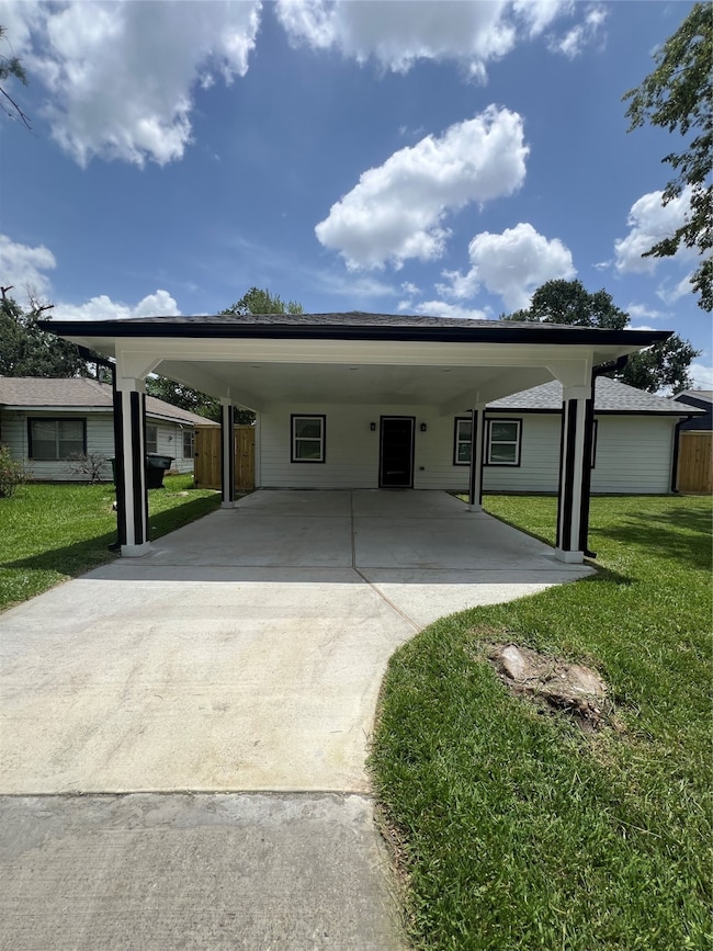 7613 Lady St, Houston, TX 77021 - photo 2