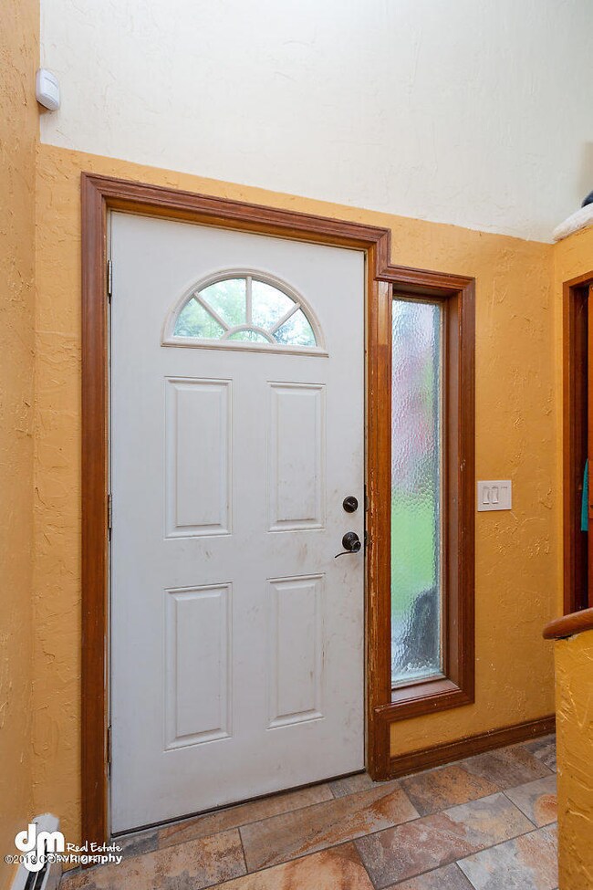 Entry MS_76200-SMALL