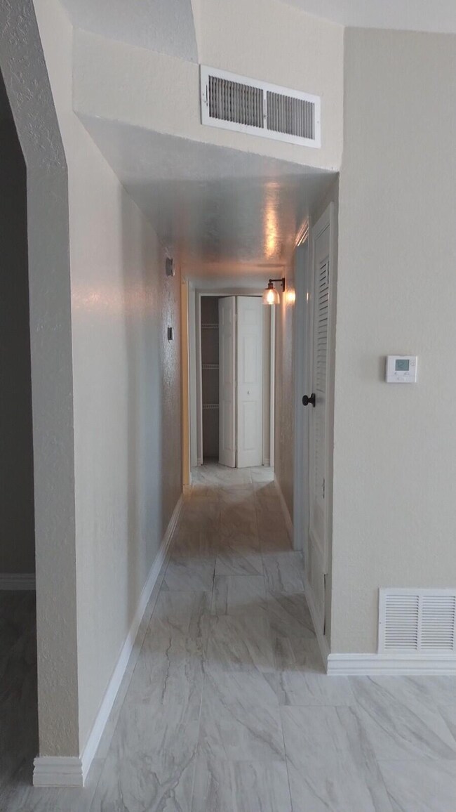 305 Bernadine Ave, El Paso, TX 79915 - photo 7