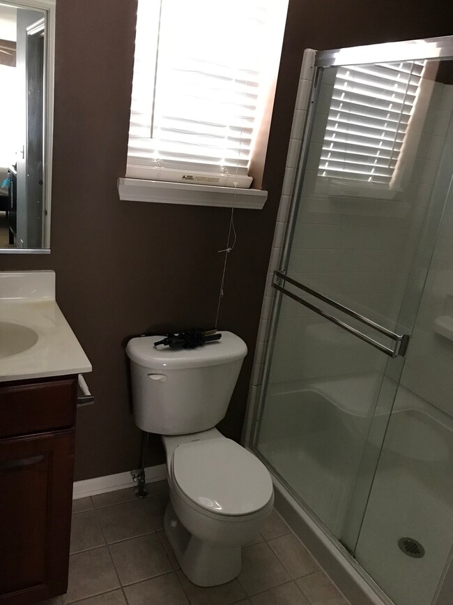 28082 W Niagara St unit 52, McHenry, IL 60051 - photo 4