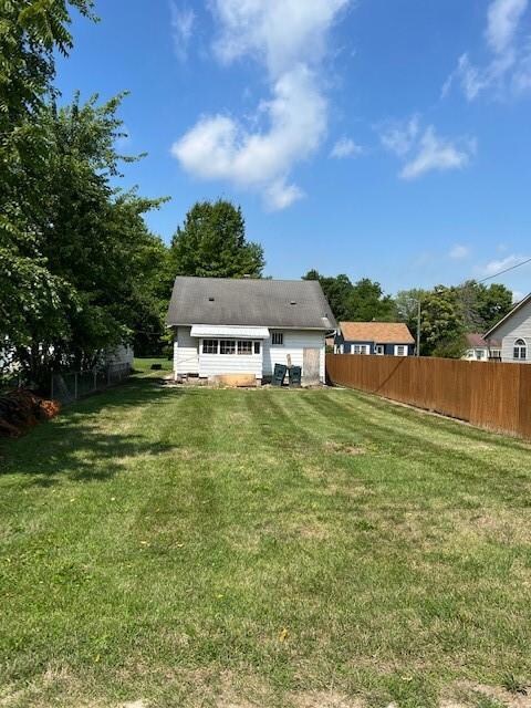 1408 N Jefferson St, Muncie, IN 47303 - photo 3