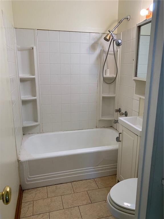 2515 Pearl St, Columbus, IN 47201 - photo 7