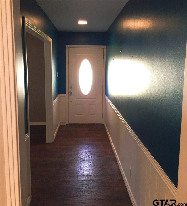 1222 1222 Woodland Hills, Tyler, TX 75701 - photo 4