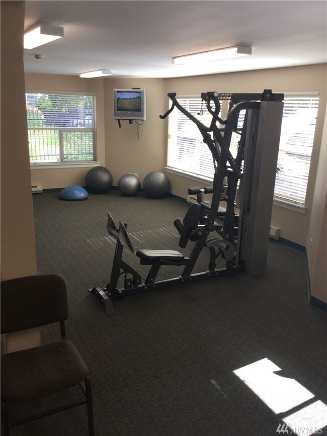 255 W Bakerview Rd unit B201, Bellingham, WA 98226 - photo 4