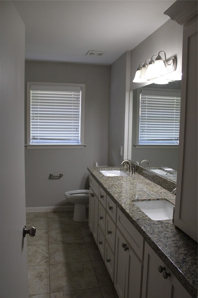 1621 Hollister St, Houston, TX 77055 - photo 6