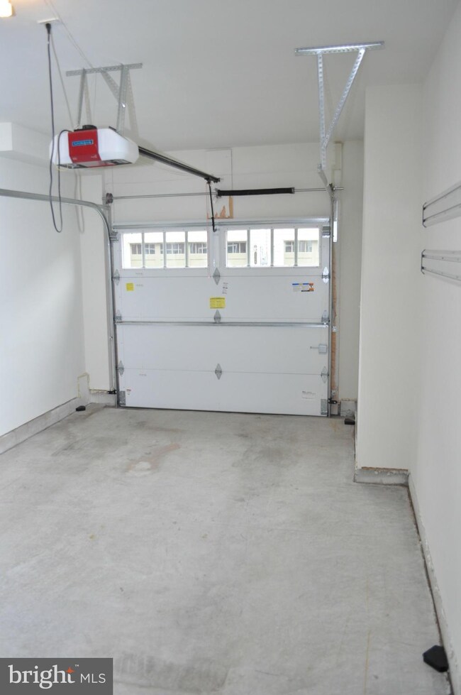 2309 Jefferson Davis Hwy unit 101, Alexandria, VA 22301 - photo 6