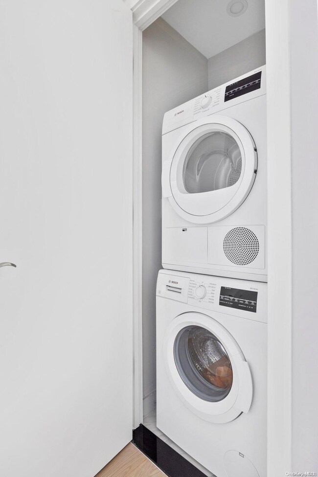 44-15 College Point Blvd unit 3B, Flushing, NY 11355 - photo 6