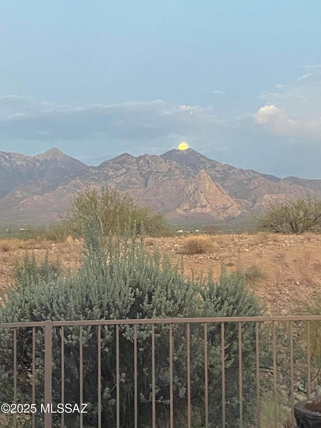 5901 S Painted Canyon Dr, Green Valley, AZ 85622 - photo 6