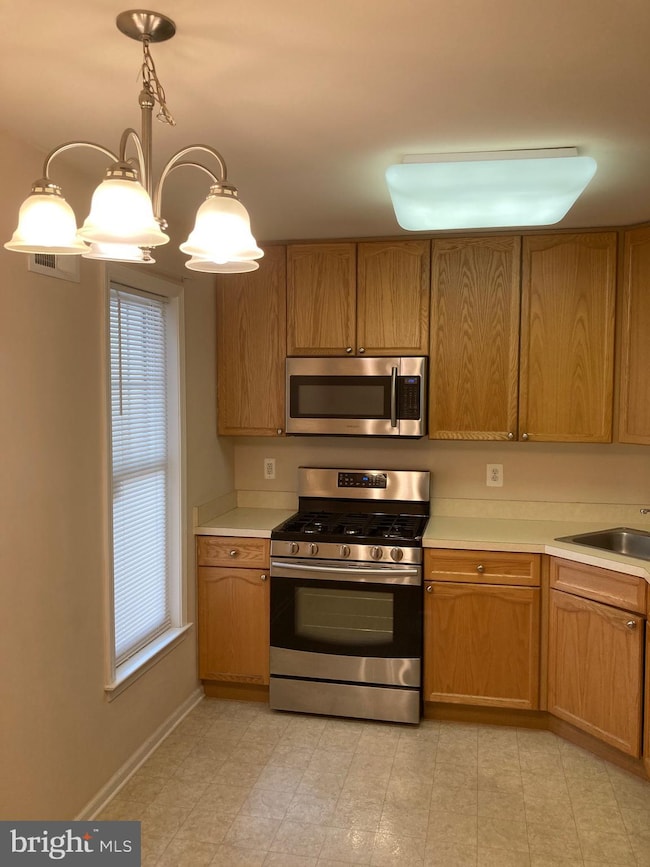 29 Grandview Dr, Warminster, PA 18974 - photo 3