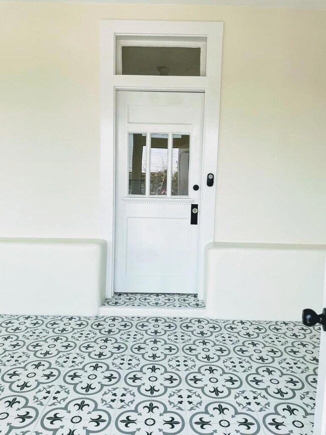 3907 Mountain Ave, El Paso, TX 79930 - photo 7