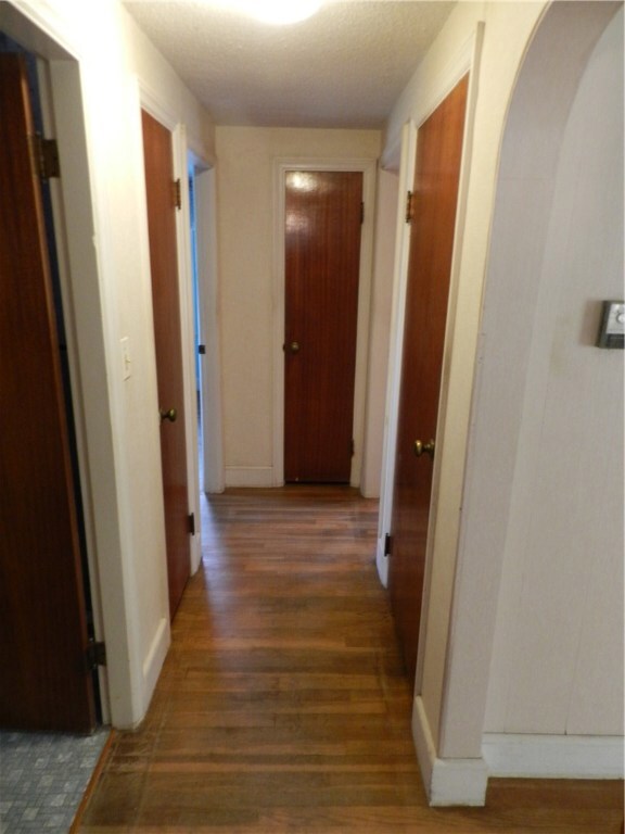 31 Winthrop St, Riverside, RI 02915 - photo 6