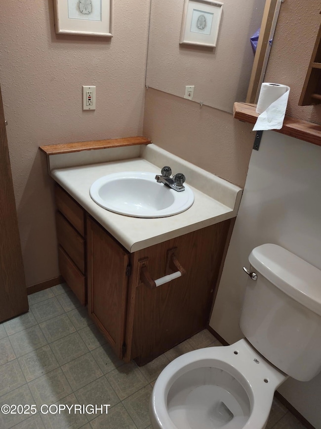 2 Full Bathe upstairs