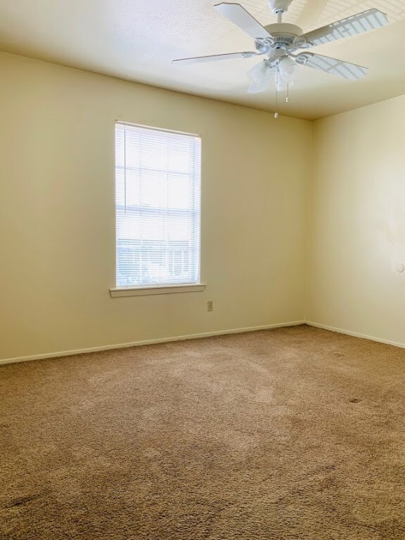 401 Lake St unit 26, Bryan, TX 77801 - photo 5