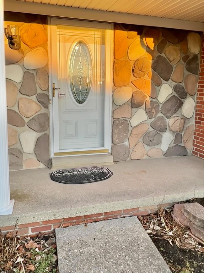 02 - Front Door