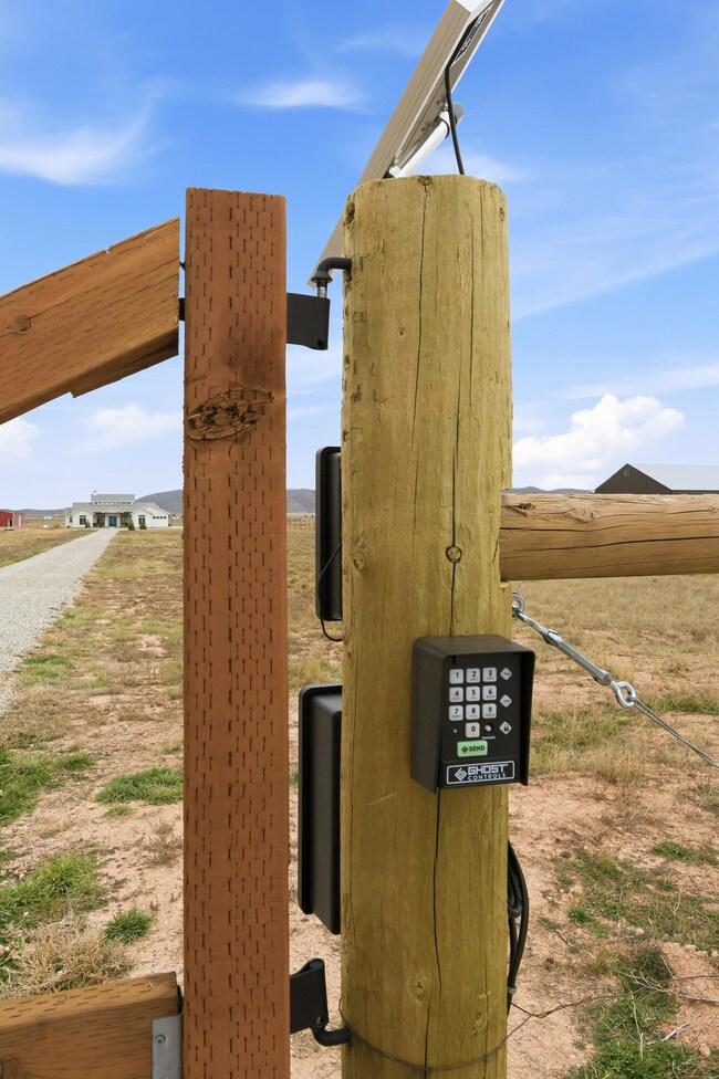 267 S 2400 W updates-12