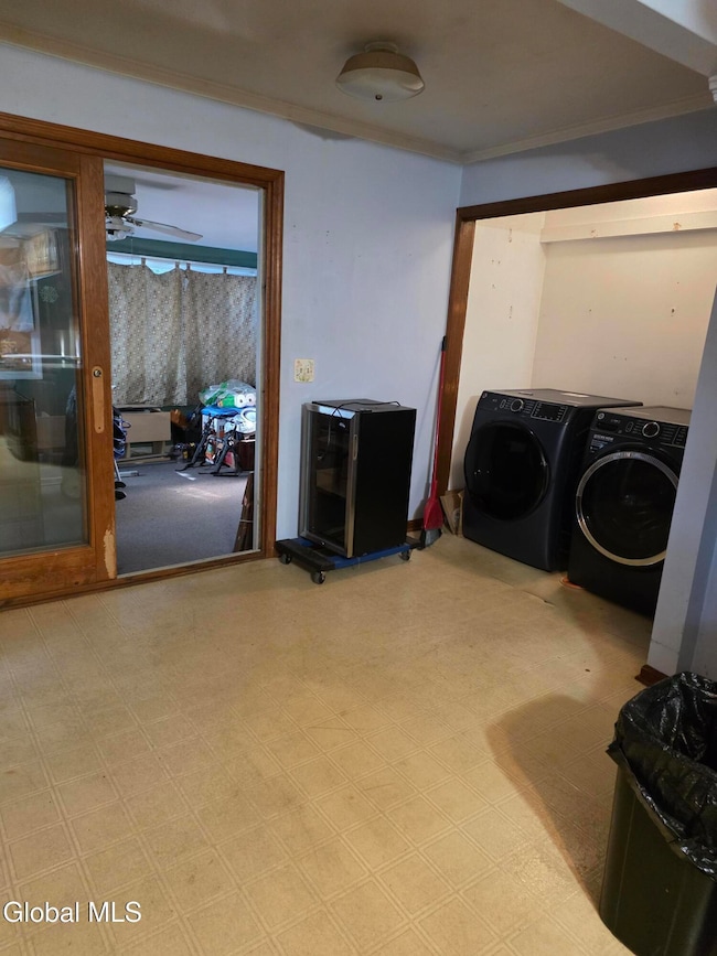 2 Delafield Dr, Albany, NY 12205 - photo 7