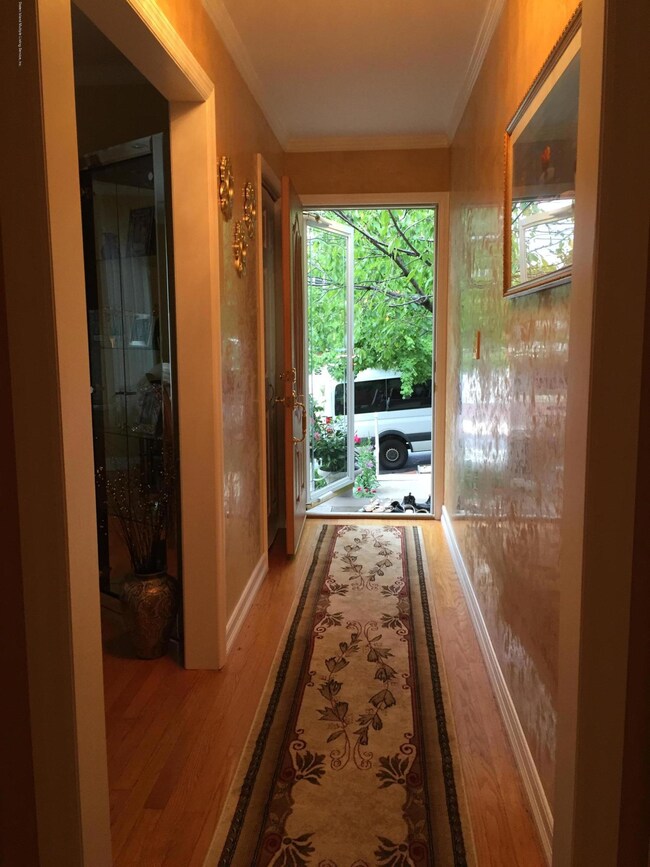 12 Sunnyside Terrace, Staten Island, NY 10301 - photo 2