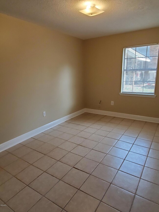 7008 Red Bud Ln, Ocean Springs, MS 39564 - photo 7