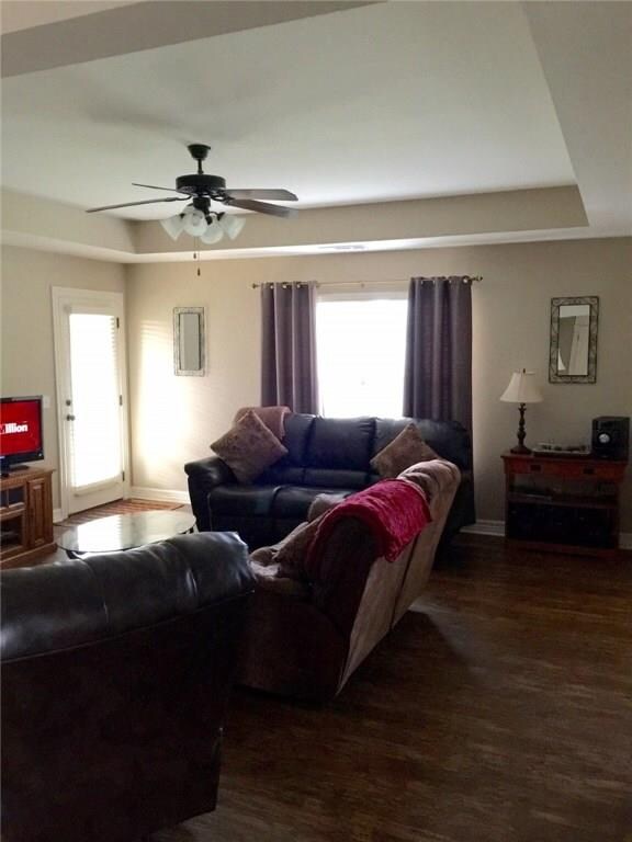 3272 Kings Dr, Bethel Heights, AR 72764 - photo 3