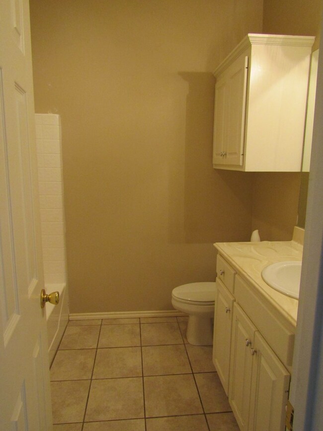 385 Ashwood Bend, Lufkin, OK 74904 - photo 7