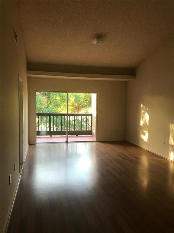 516 SW 113th Way unit 516, Pembroke Pines, FL 33025 - photo 4