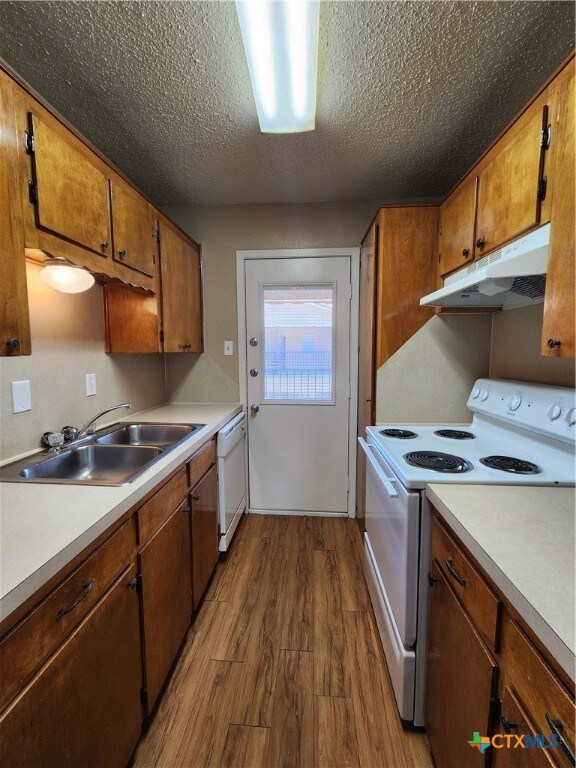 1523 Martin Luther King Junior Dr, Copperas Cove, TX 76522 - photo 6