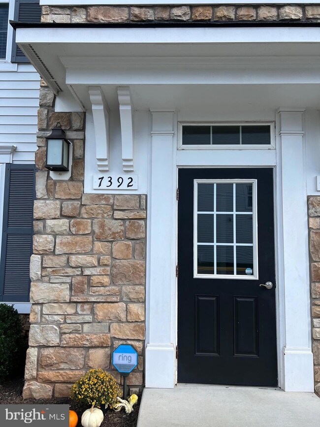 7392 Riding Meadow Way, Manassas, VA 20111 - photo 2