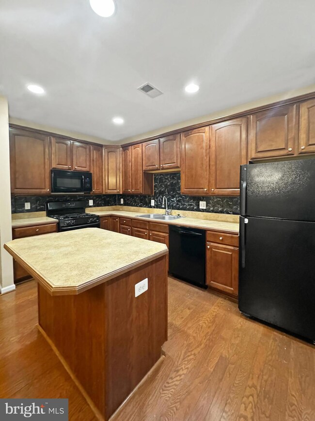 401 Hamilton Ct, Stephens City, VA 22655 - photo 5