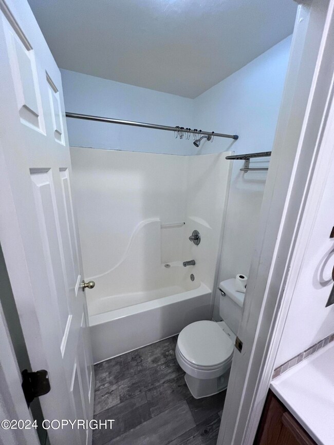 1435 W 25th Ave unit 3, Anchorage, AK 99503 - photo 4