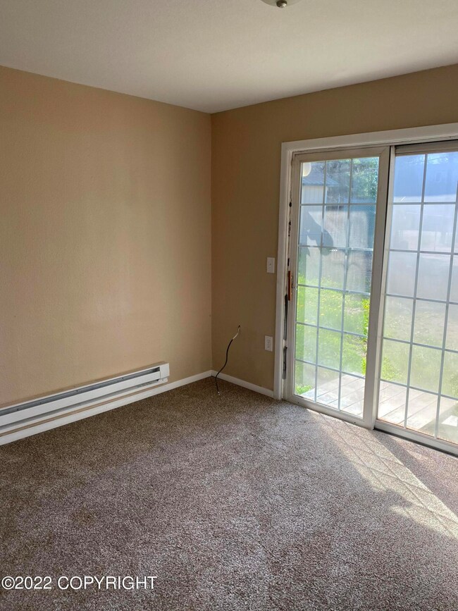 3406 Wyoming Dr unit 2, Anchorage, AK 99517 - photo 5