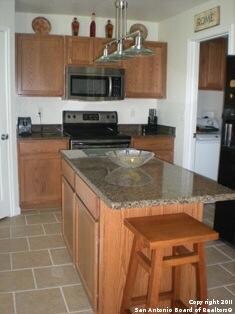 11004 Geneva Ford, San Antonio, TX 78254 - photo 4