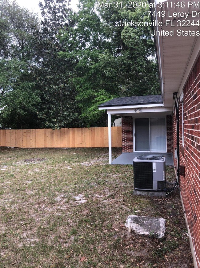 7449 Leroy Dr, Jacksonville, FL 32244 - photo 7