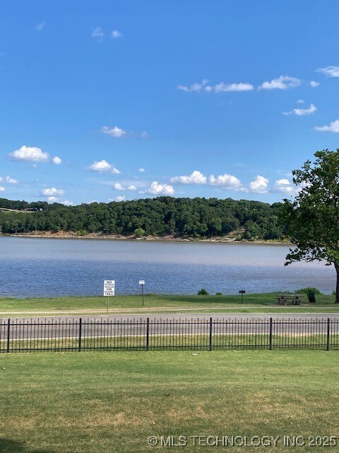 701 Lakeshore Dr unit 16, Eufaula, OK 74432 - photo 7