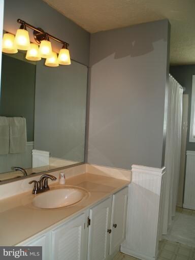 5787 Hurdle Hill Ct, Frederick, MD 21703 - photo 5