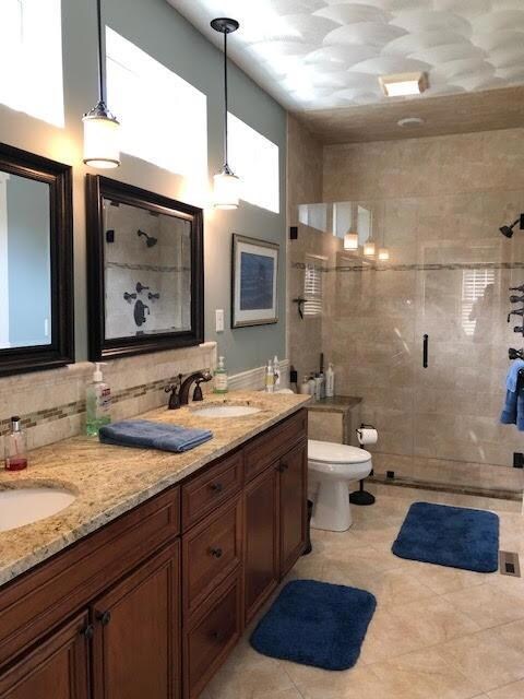 Primary Bedroom Bathroom
