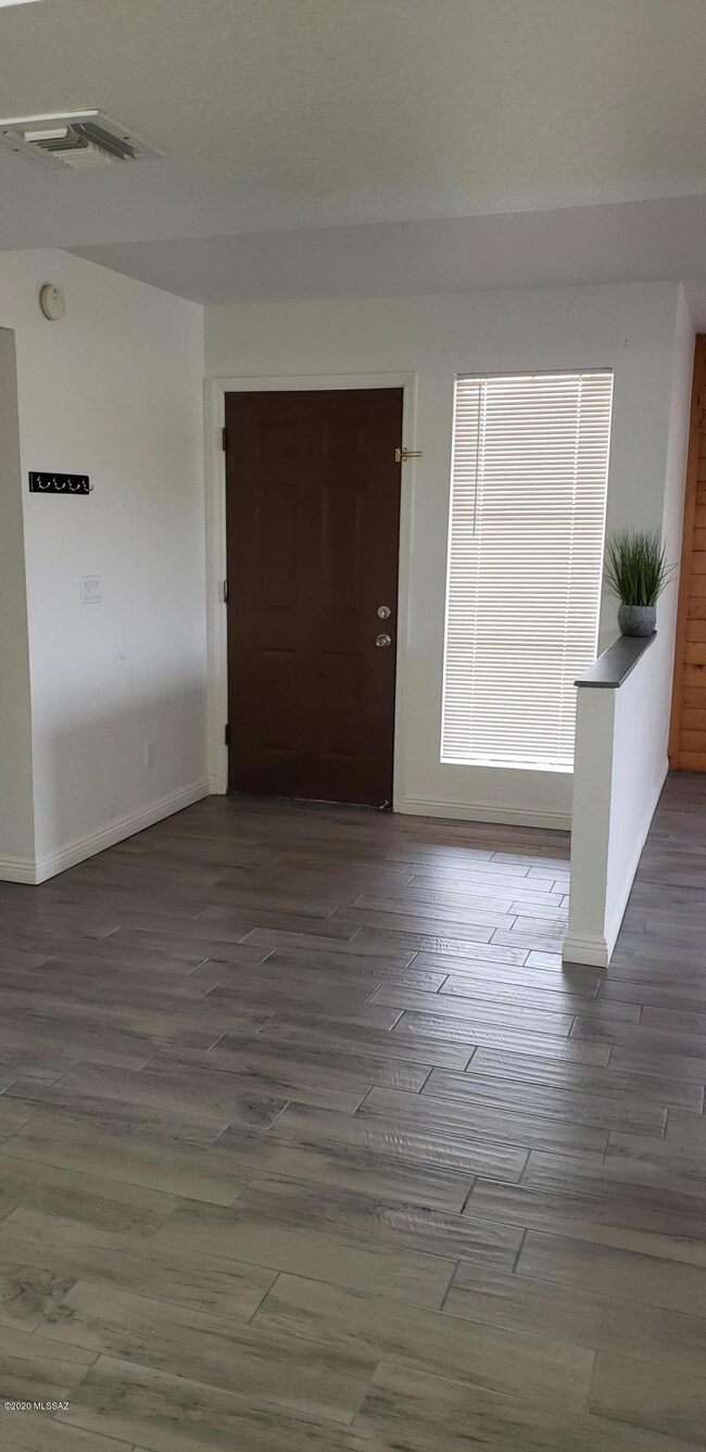 8263 N Oracle Rd unit 136, Tucson, AZ 85704 - photo 2