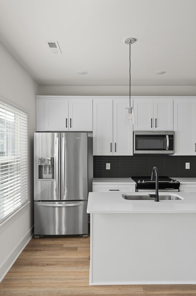 716 N Dupont Ave, Nashville, TN 37115 - photo 5