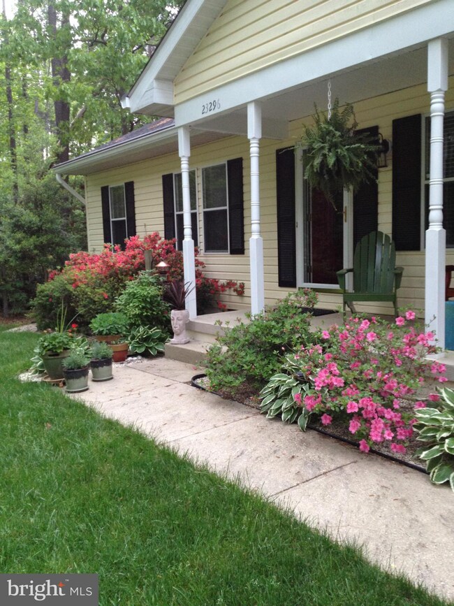 23296 Wooded Way, California, MD 20619 - photo 2