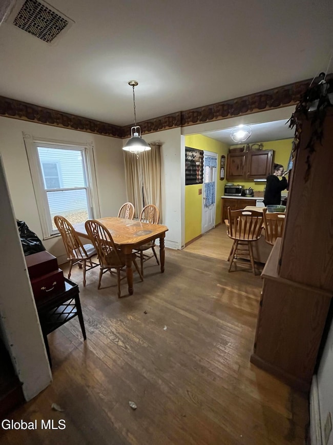 34 Pleasant St, Voorheesville, NY 12186 - photo 7