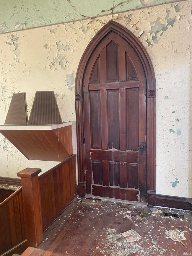 105 N Mckee St, MacY, IN 46951 - photo 5