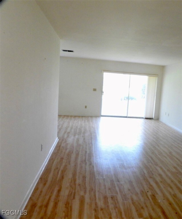 1367 Bunker Way, Fort Myers, FL 33919 - photo 5