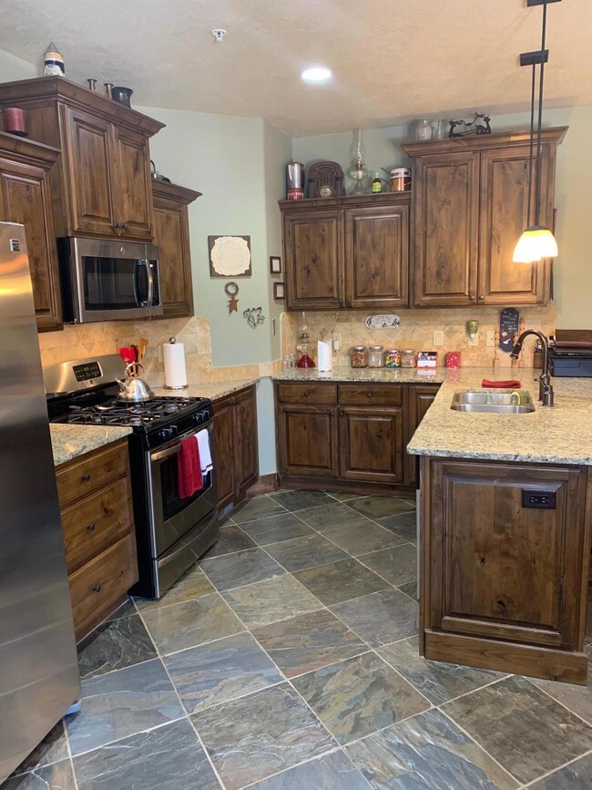 74 W Ridge View unit BA4 or B8, Brian Head, UT 84719 - photo 5