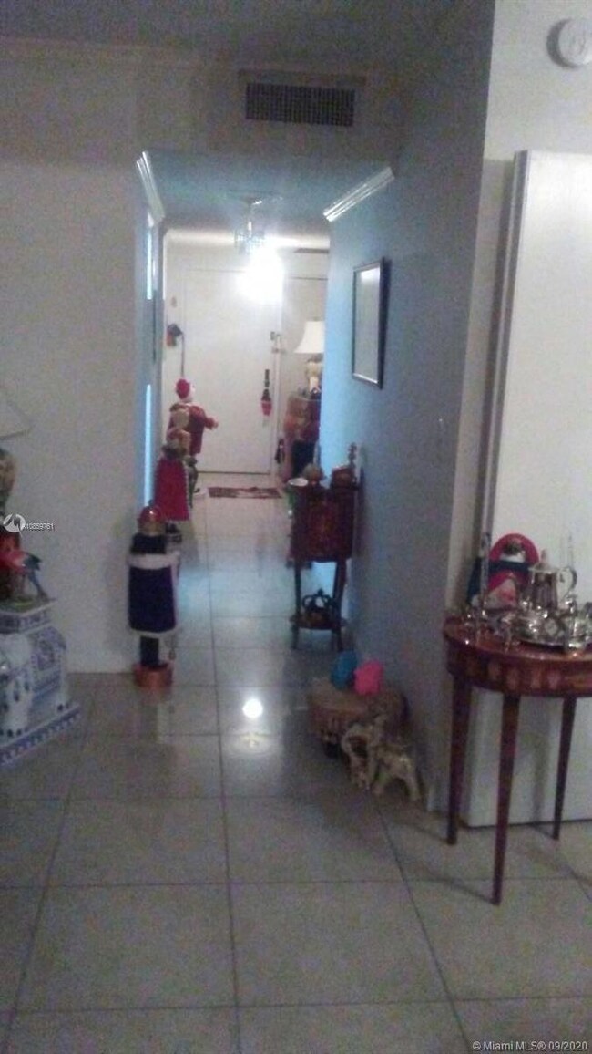 Botanica at Key Colony unit 177, Key Biscayne, FL 33149 - photo 3